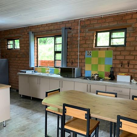 Otavi Vineyards Self-Catering & Camping 외부 사진