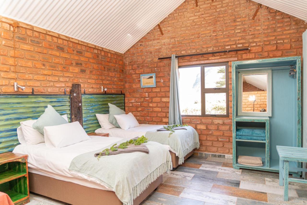 Otavi Vineyards Self-Catering & Camping 외부 사진