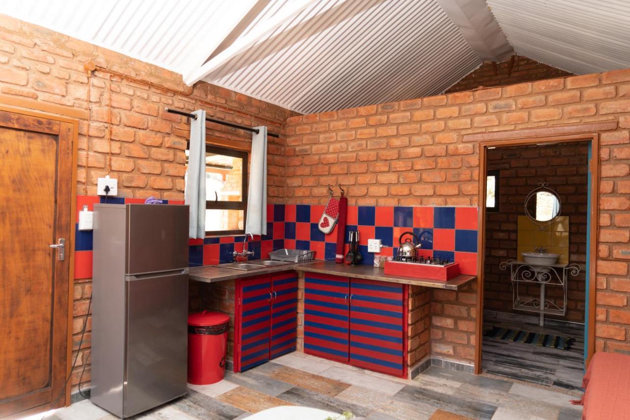 Otavi Vineyards Self-Catering & Camping 외부 사진