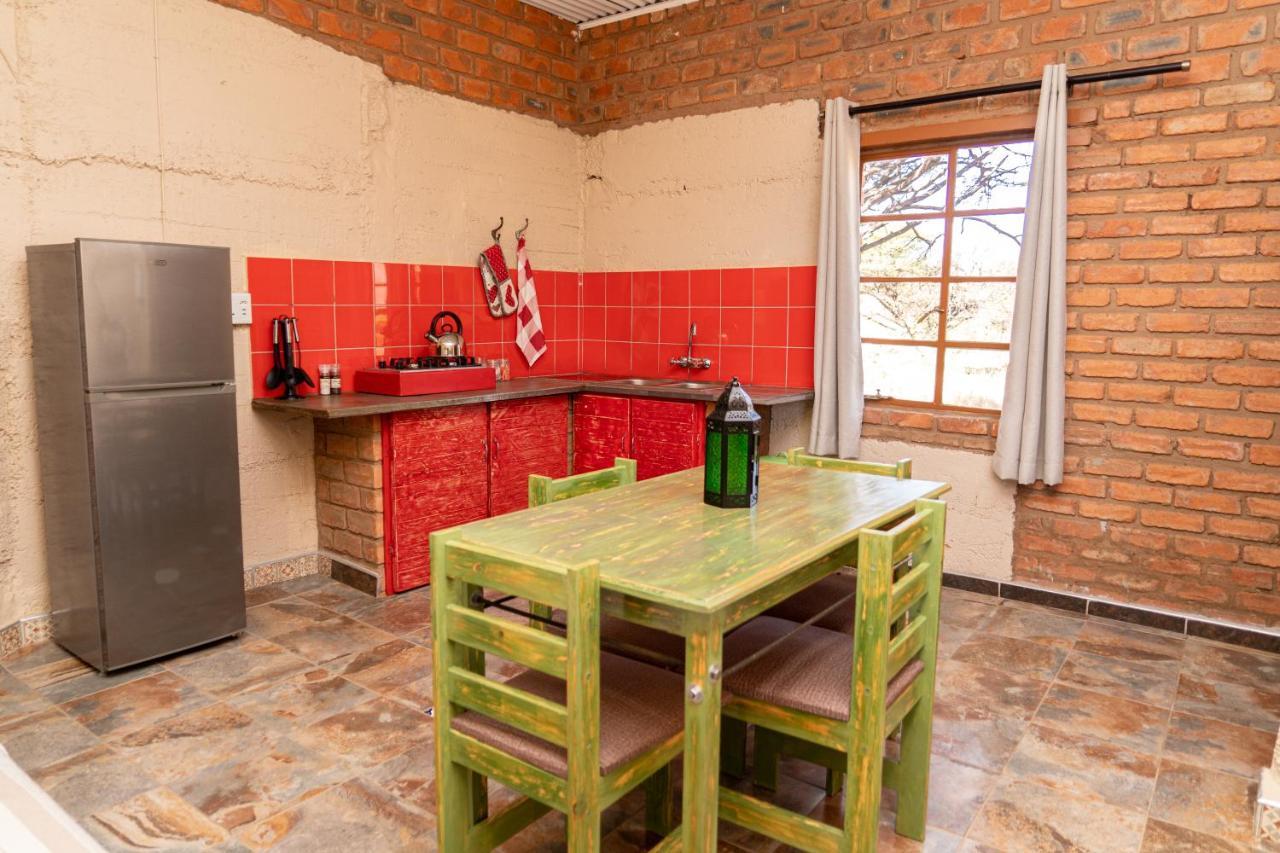 Otavi Vineyards Self-Catering & Camping 외부 사진