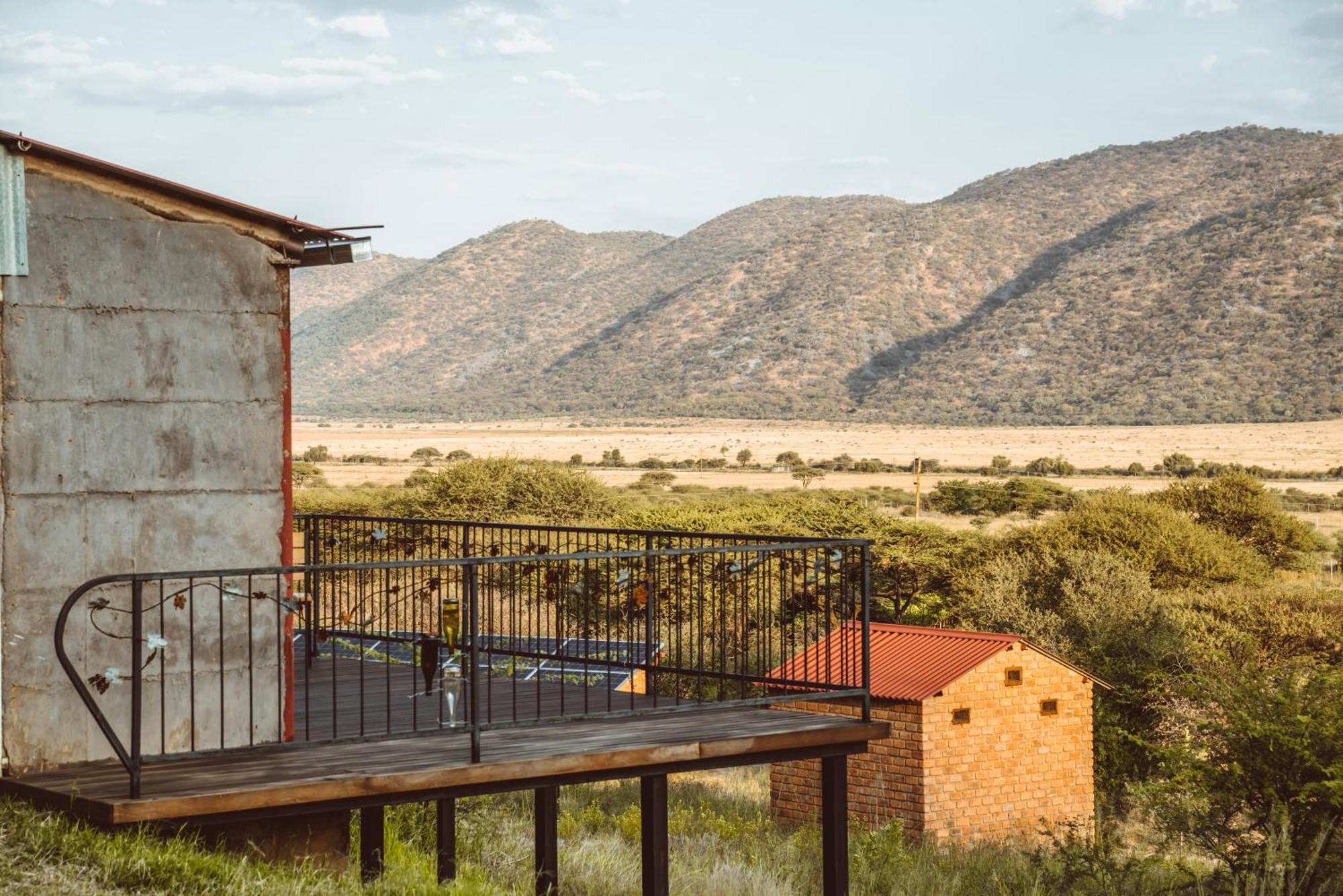 Otavi Vineyards Self-Catering & Camping 외부 사진