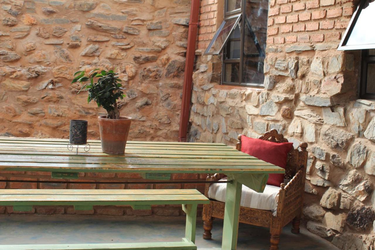 Otavi Vineyards Self-Catering & Camping 외부 사진